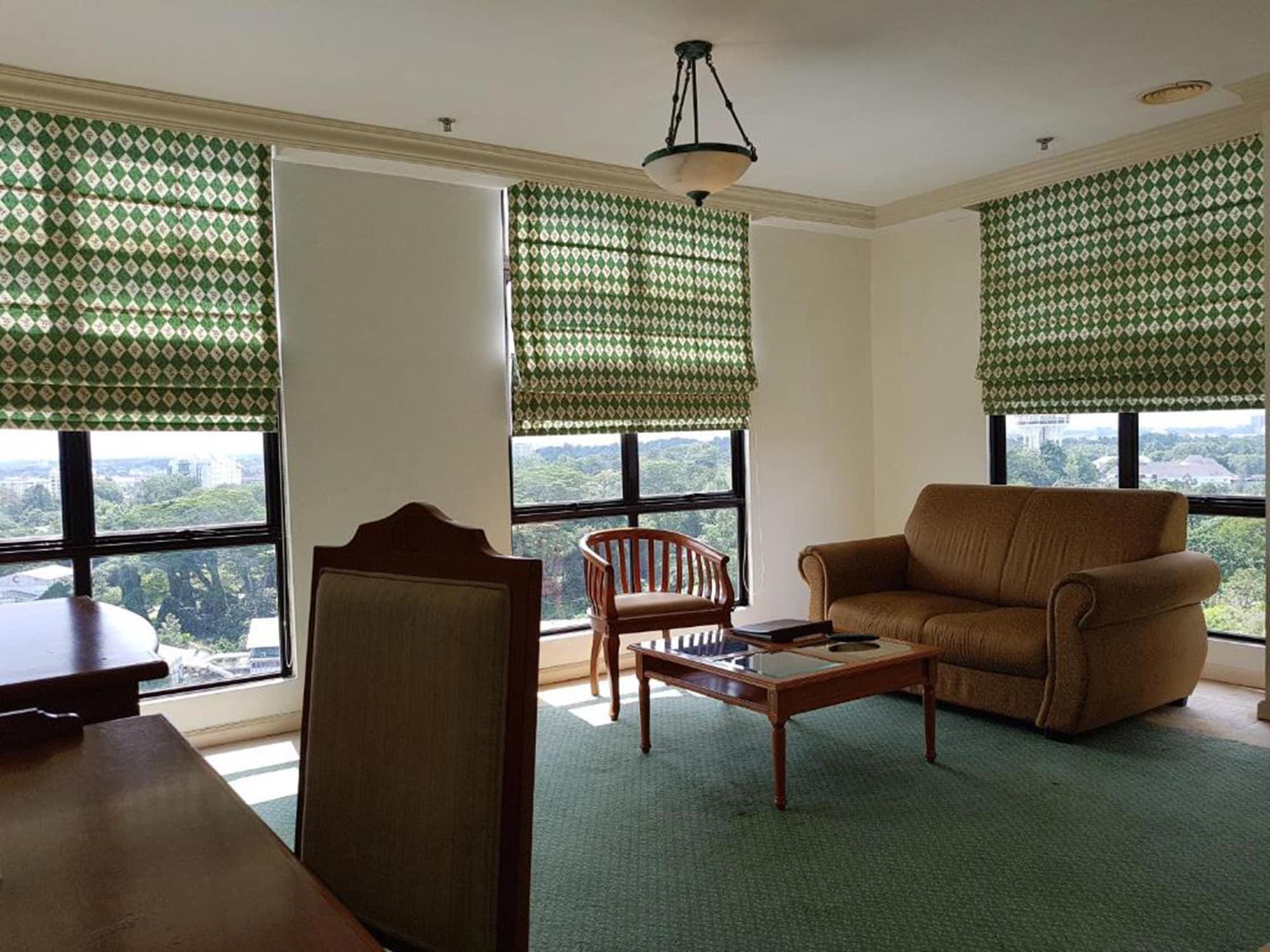 Merdeka Palace Hotel & Suites Kuching Zewnętrze zdjęcie